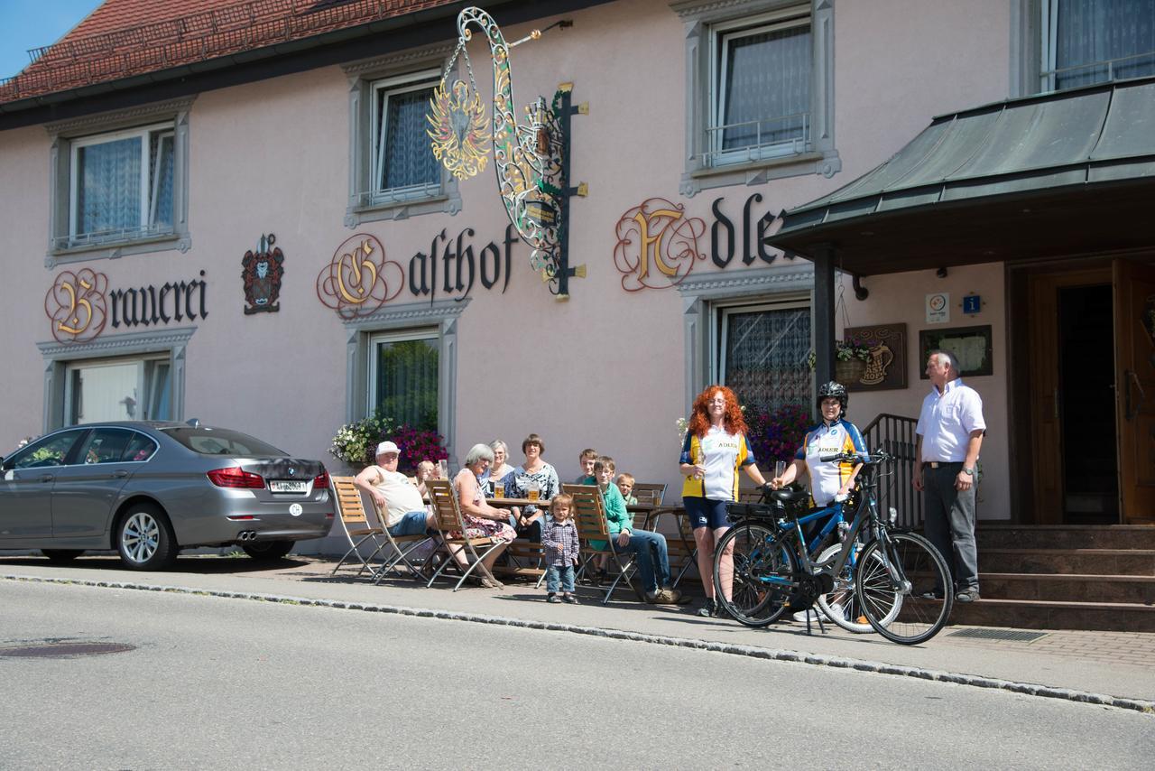 Brauereigasthof Adler Herbertingen Bagian luar foto